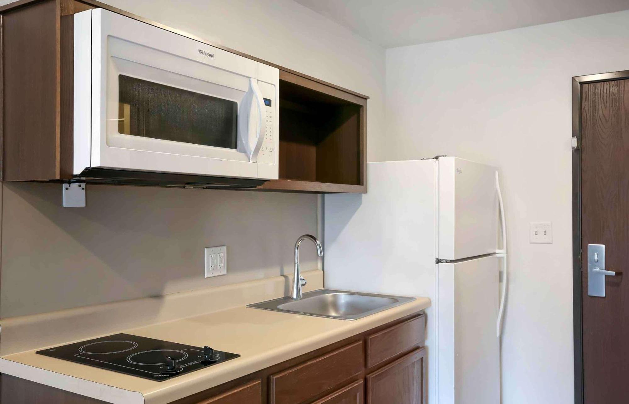 Extended Stay America Select Suites - Tampa - Brandon - East Heartland Exterior foto